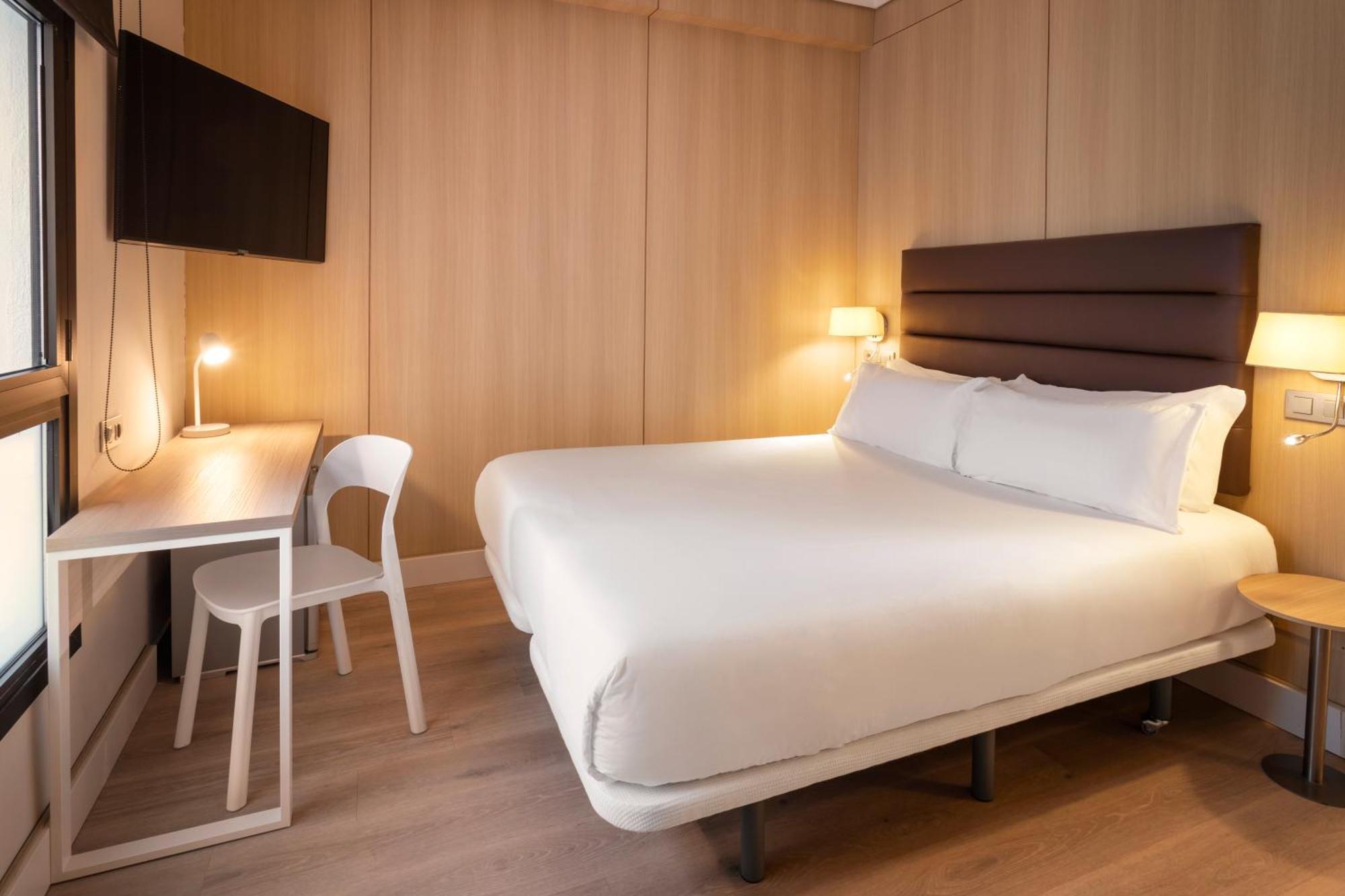 B&B Hotel Vitoria General Alava Luaran gambar