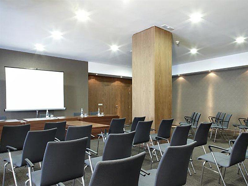 B&B Hotel Vitoria General Alava Perniagaan gambar